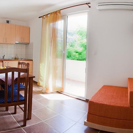 Apartment Sangaleti Lastovo Экстерьер фото