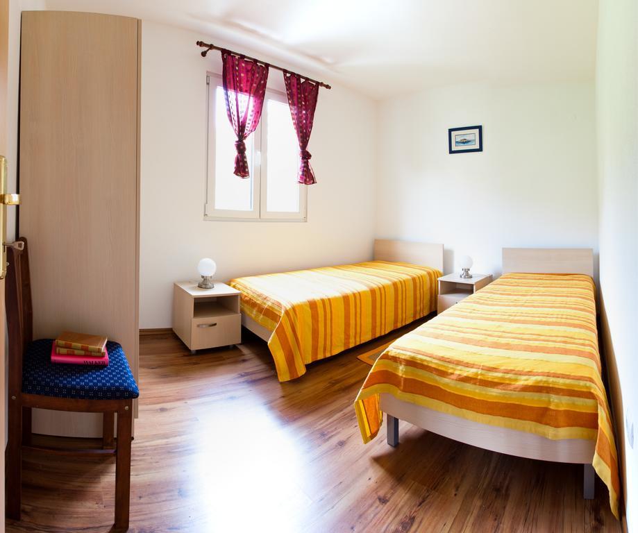 Apartment Sangaleti Lastovo Экстерьер фото