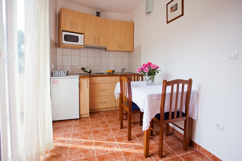 Apartment Sangaleti Lastovo Экстерьер фото
