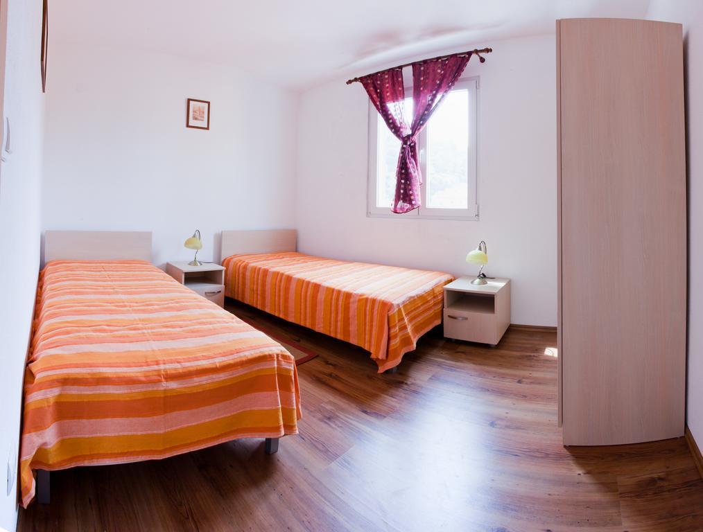 Apartment Sangaleti Lastovo Экстерьер фото